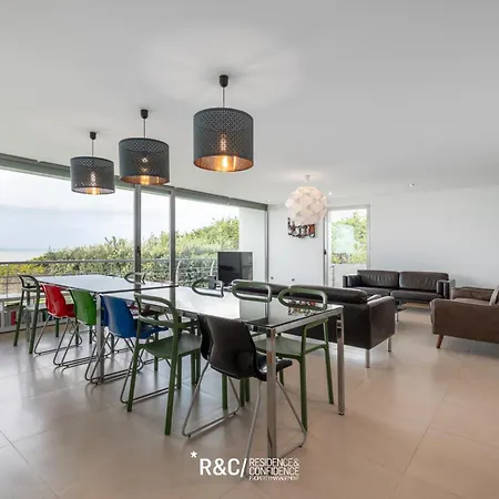 Villa Casa Areias - Surf, Golf And A Wonderful Sea View