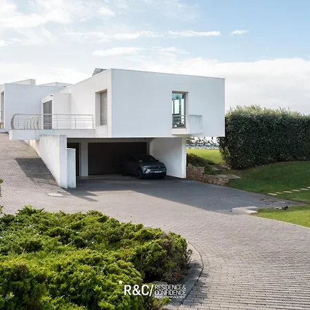 Casa Areias - Surf, Golf And A Wonderful Sea View Villa