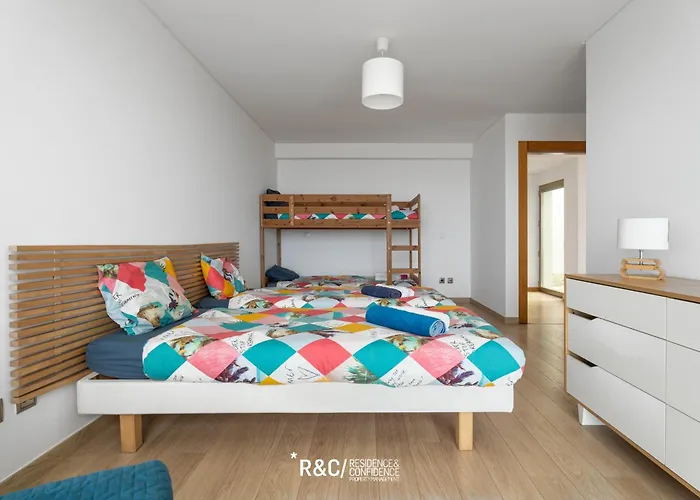 Casa Areias - Surf, Golf And A Wonderful Sea View *