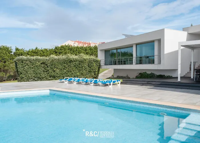 Casa Areias - Surf, Golf And A Wonderful Sea View *